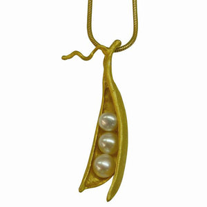 Peapod Necklace (3 Pearls) - 24K Gold Plated